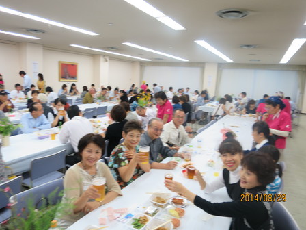 02_beerhall.jpg