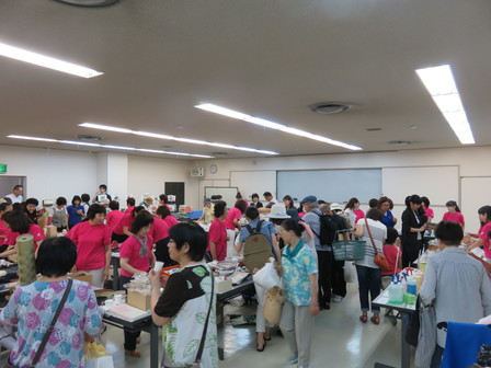 03_Charity-bazaar.JPG